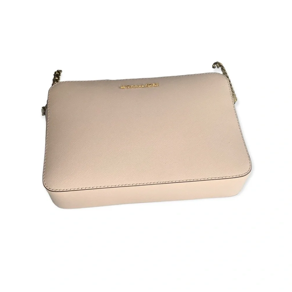 Michael Kors Crossbody Leather Purse - Picture 3 of 8